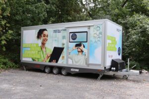 Mobiles Skills Lab der Martin Luther Stiftung Hanau